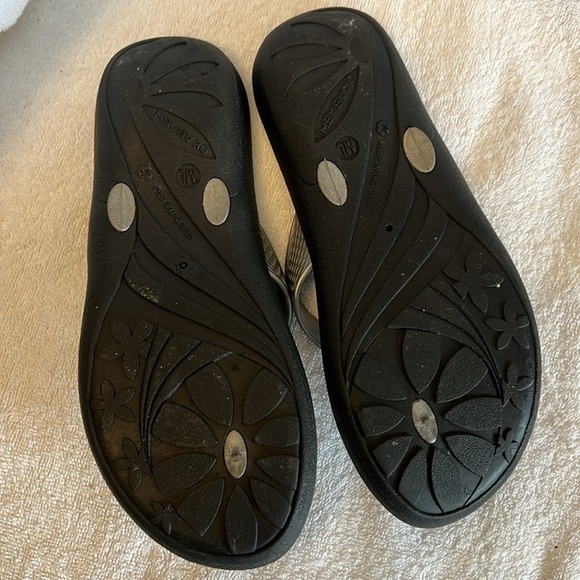 Okabashi flip flop M/L 8-9 - Picture 4 of 6